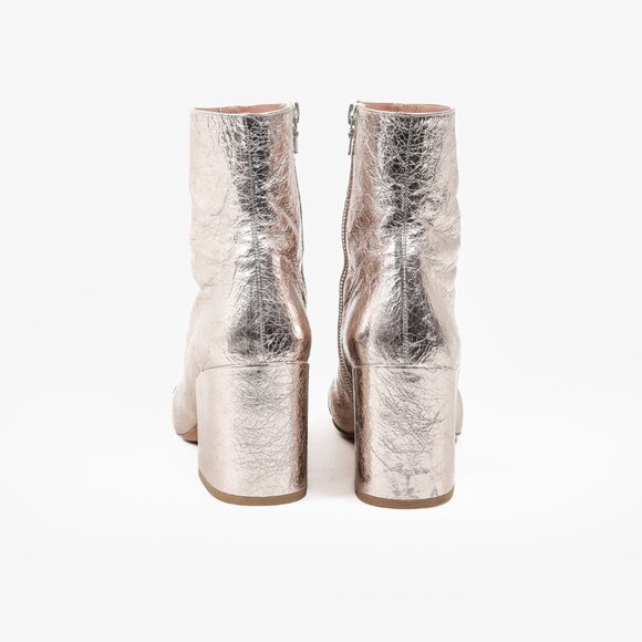 Dries Van Noten Rose-gold Crinkled Patent Leather Boots - Picture 3 of 11